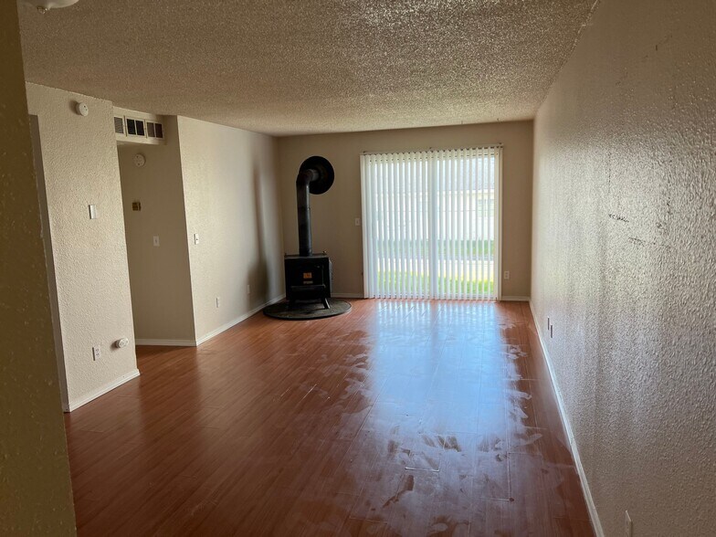Building Photo - 4610 Reka Dr