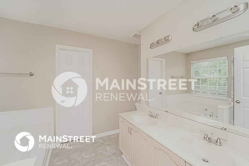 Building Photo - 6229 Chavel Ln