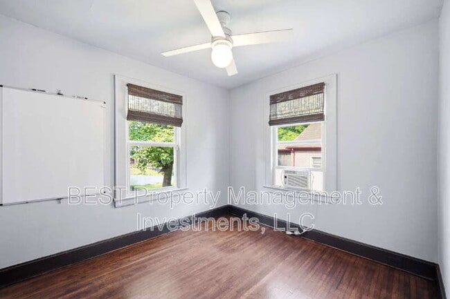 Building Photo - 2208 Wilmore Dr