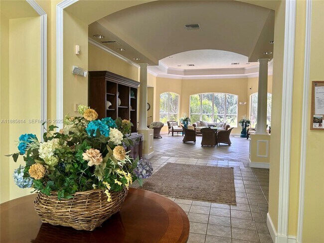 Building Photo - 5080 Fairways Cir