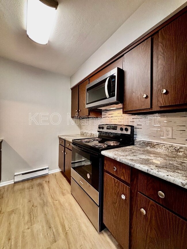 Building Photo - 1257 Sanlor Ave