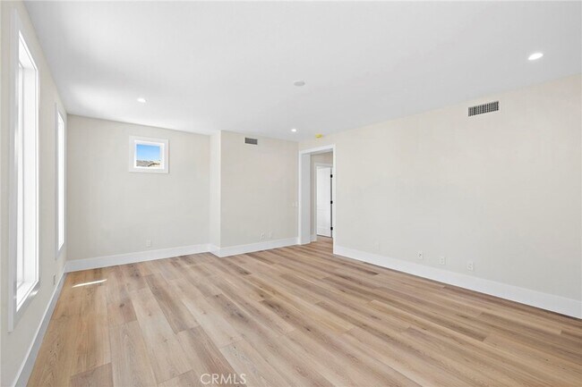 Building Photo - 22661 Sweet Meadow