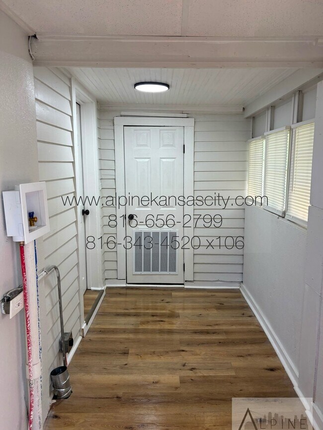 Building Photo - Northland Bungalow in Staley SD Available Now