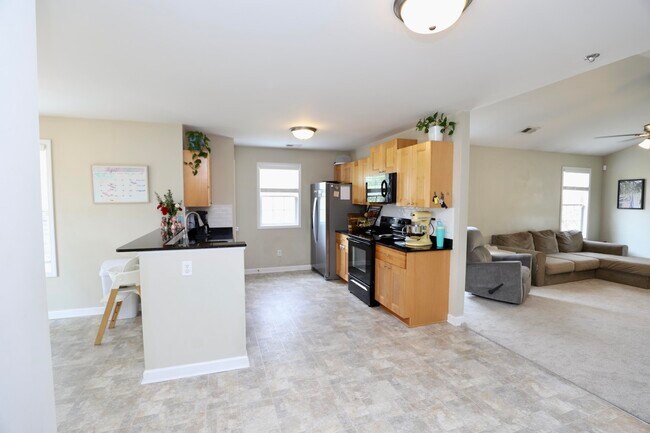 Building Photo - 1116 Waverly Pl Dr