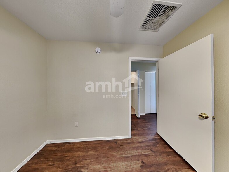 Building Photo - 5965 S Avenida Selva del Ocote