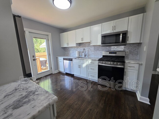 Primary Photo - 700 Prospect Ave