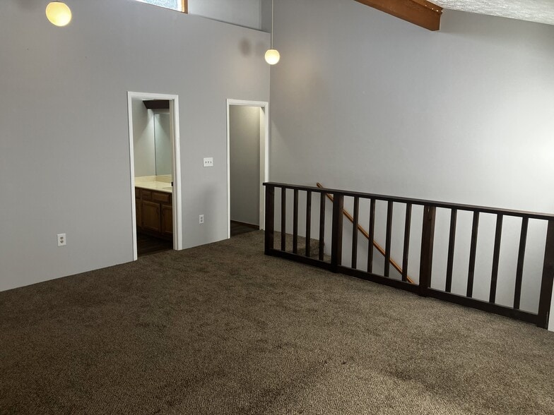 Building Photo - 4135 Dollys Dr