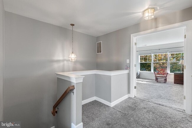 Building Photo - 8265 Glade Bank Dr