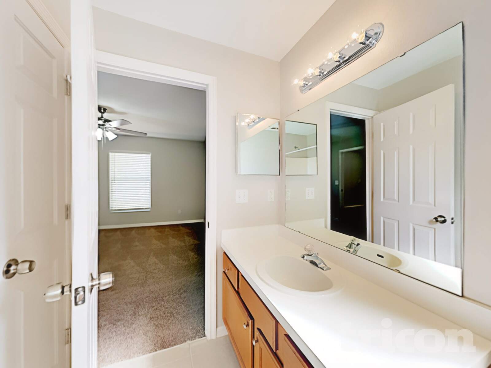 Building Photo - 7 Bay Ridge Loop