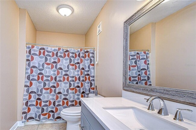 Building Photo - 17942 Villa Creek Dr