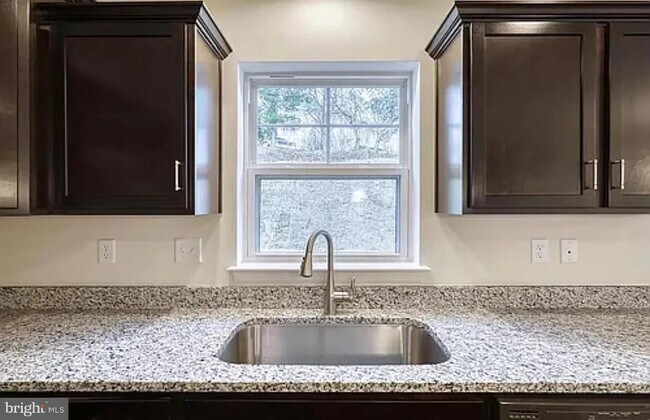 Building Photo - 130 Copperleaf Dr
