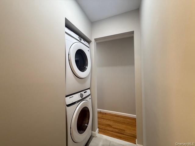 Building Photo - 227 Whalesback Rd