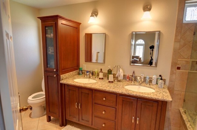 Building Photo - 24241 Tama Ln