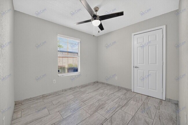 Building Photo - 5304 Carol Ave