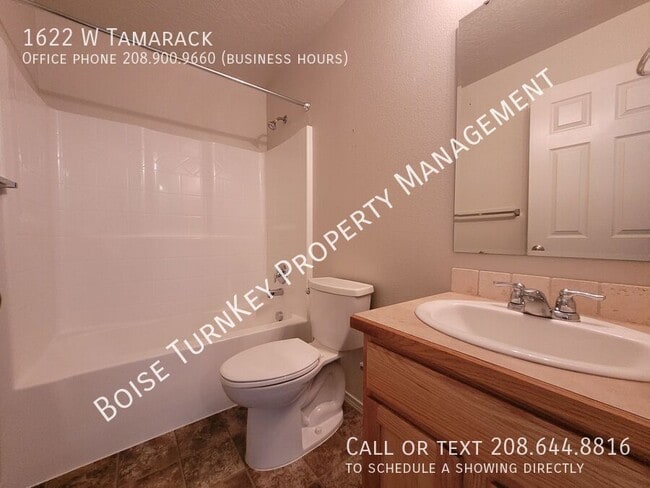 Building Photo - 1622 W Tamarack Dr