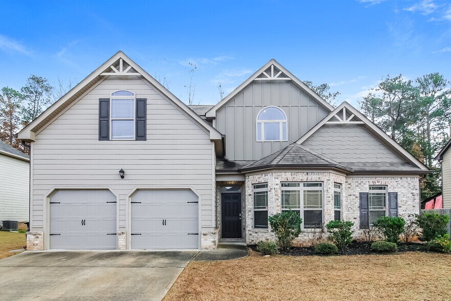 Primary Photo - 6840 Diamond Dr