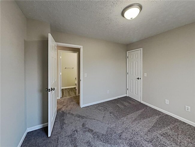 Building Photo - 362 Anita Dr