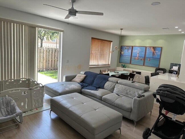 Building Photo - 3622 Asperwood Cir