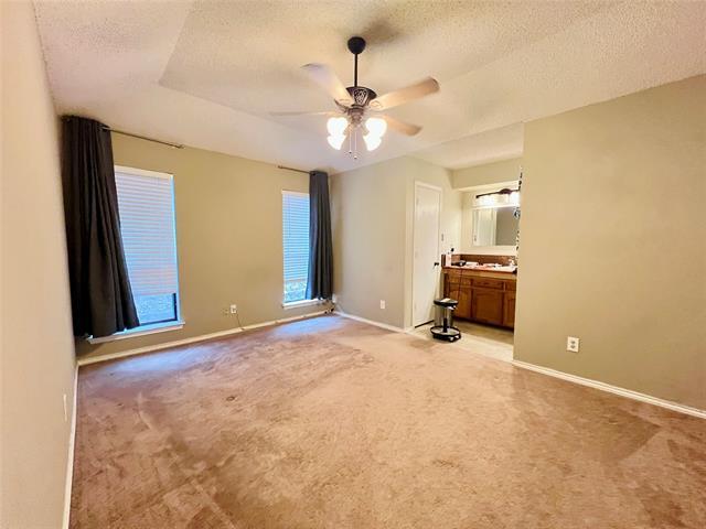 Building Photo - 6301 Hunters Glen Dr