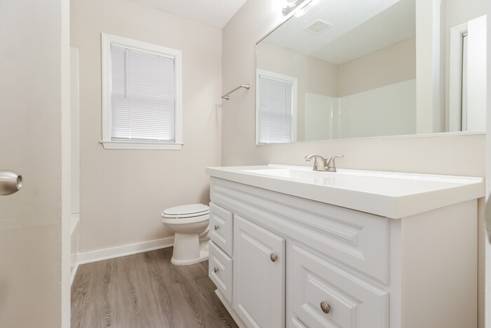 Building Photo - 209 Buckskin Dr