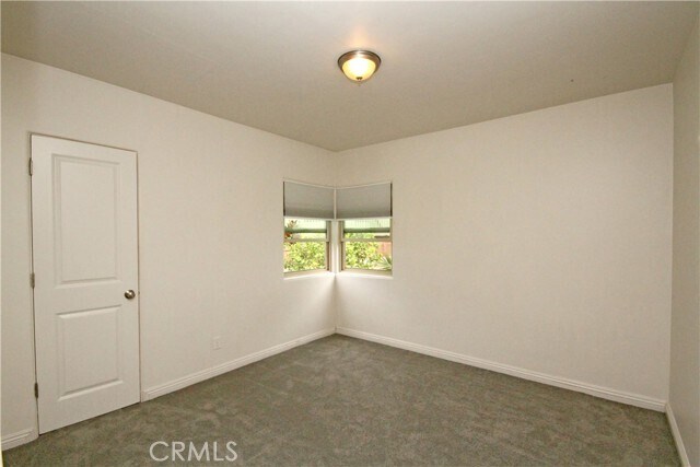 Building Photo - 2207 W Carson St