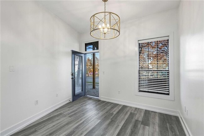 Building Photo - 791 Wylie St SE