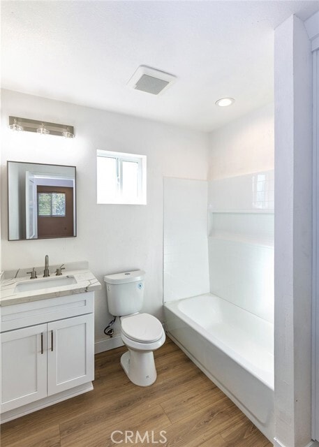 Building Photo - 2013 Walnut St