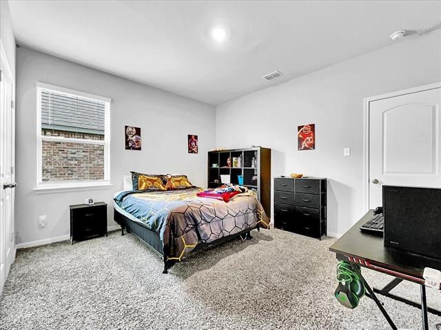 Building Photo - 2112 Erlinda Dr