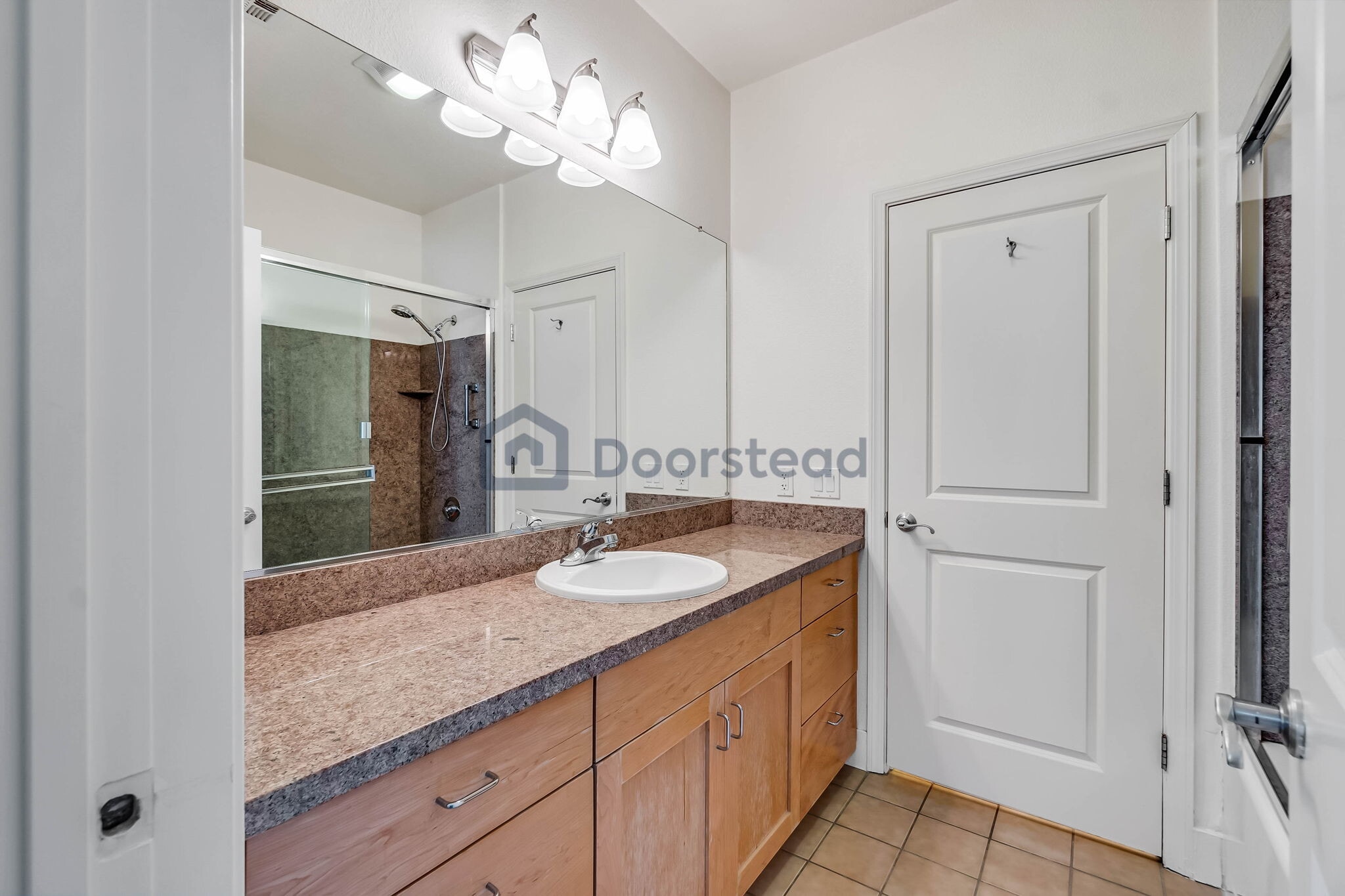 Building Photo - 1561 Brunswig Ln