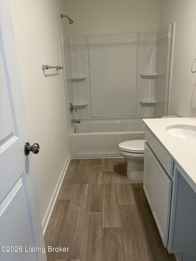 Building Photo - 6814 Oak Rock Dr