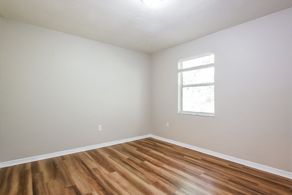 Building Photo - 1819 E Glancy Dr