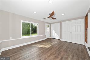 Building Photo - 504 Sharpley Ln