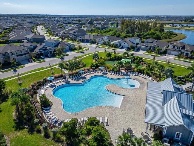 Building Photo - 5541 Del Coronado Dr