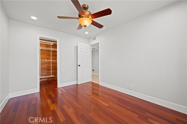 Building Photo - 9462 Pier Dr