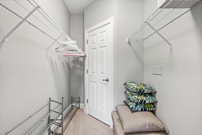 Building Photo - 4140 Hibiscus Dr