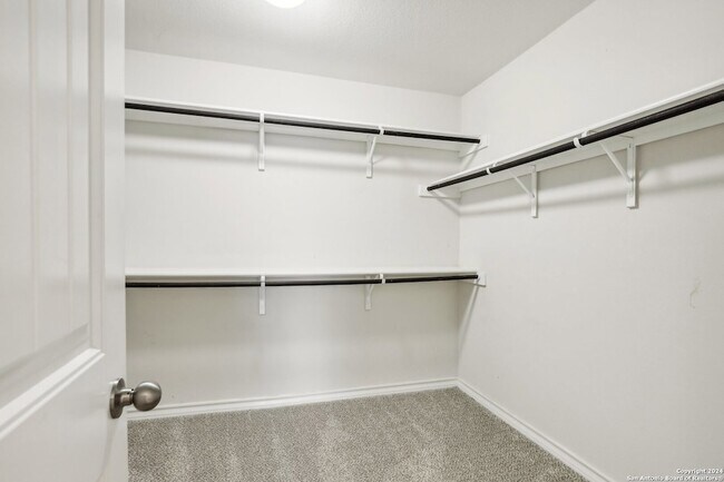 Building Photo - 6906 Quantum Lp