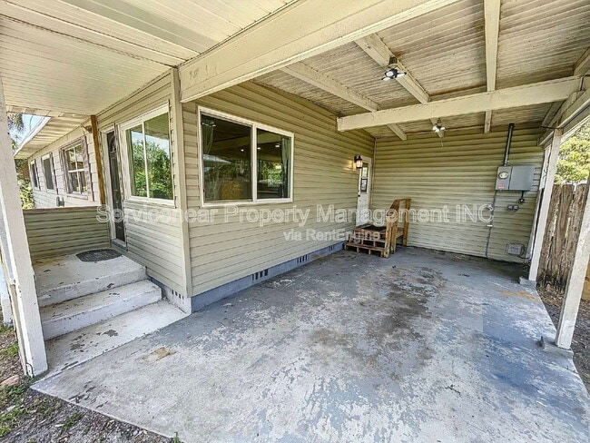 Building Photo - 4722 Harris Ave