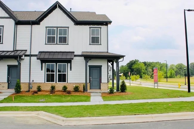 Building Photo - 9241 Harwen Ln