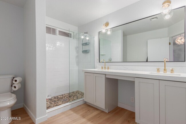 Building Photo - 4039 E Morrow Dr