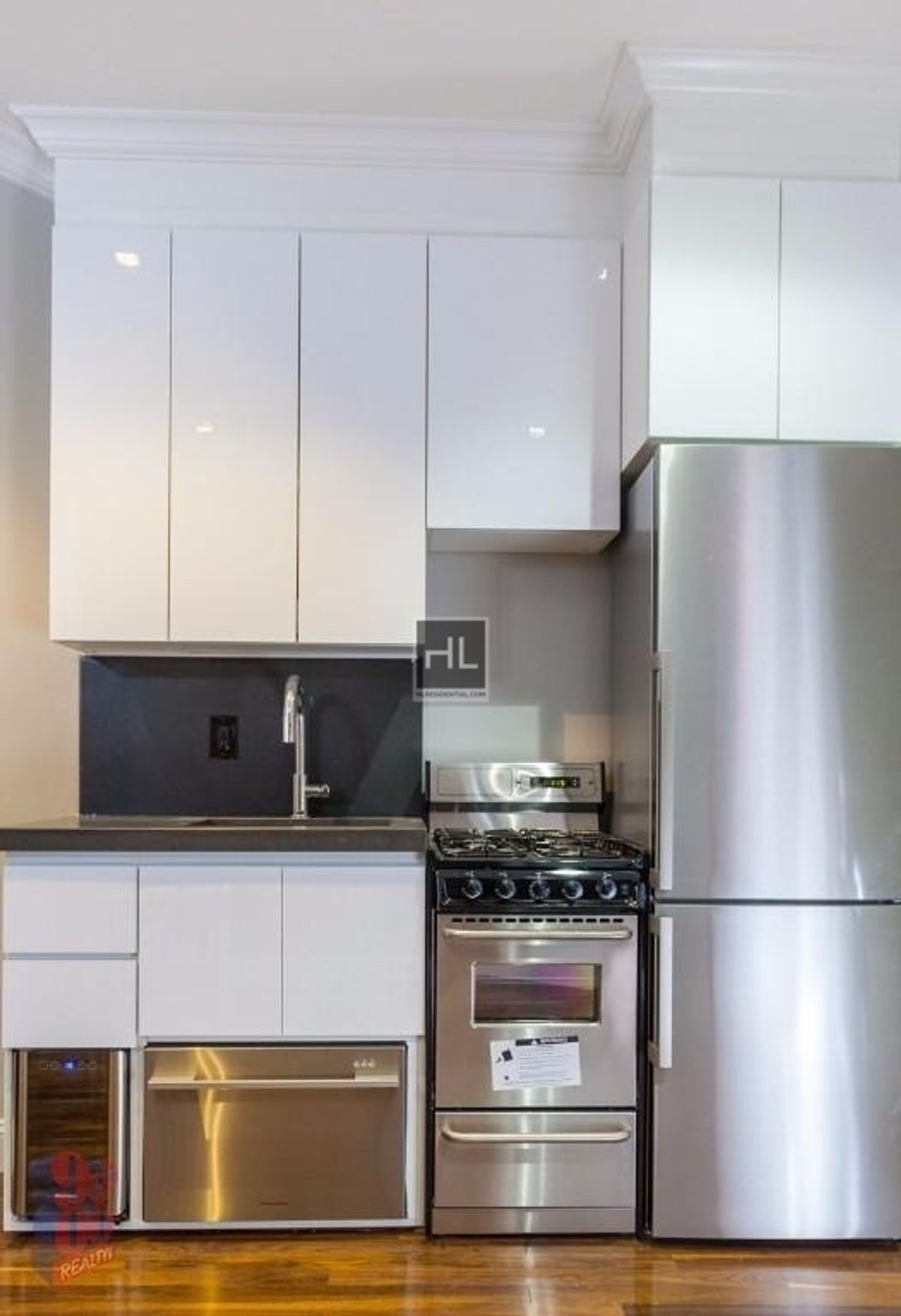 Building Photo - E 29TH ST.