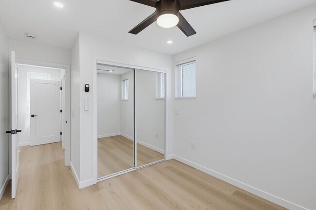 Building Photo - New Construction with Private Patio Walking Distance to Mission Bay