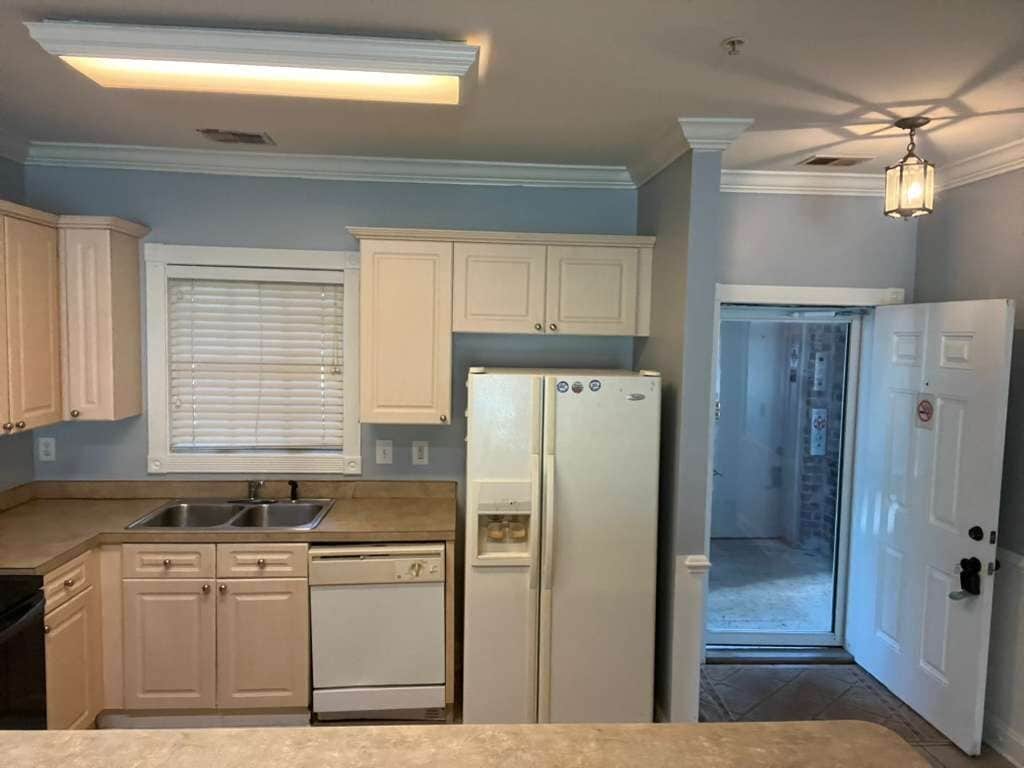 Building Photo - 4847 Luster Leaf Cir