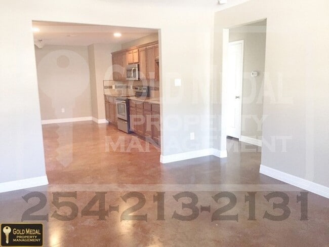 Building Photo - 1017 S 9th St