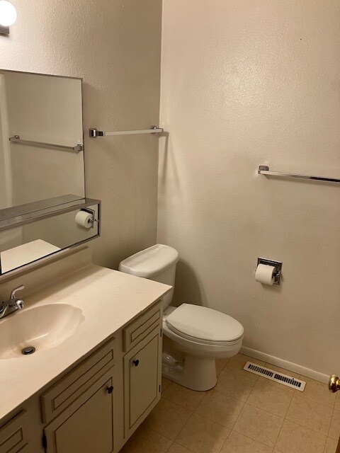 Building Photo - 113 Pierce Dr