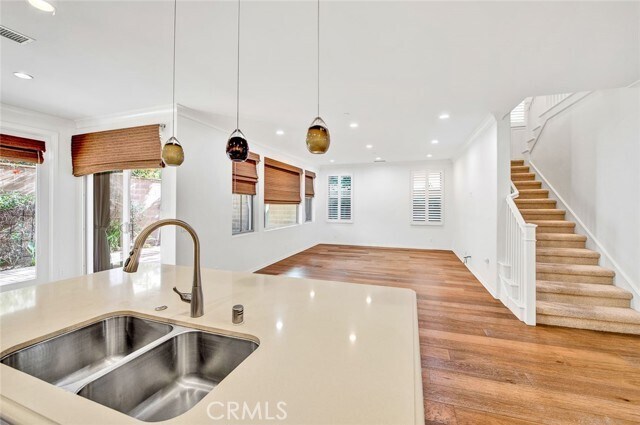 Building Photo - 34 Somerton