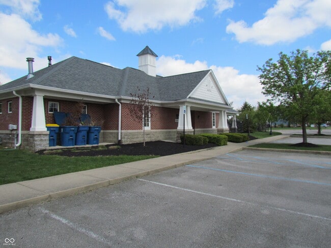 Building Photo - 13888 Willesden Cir