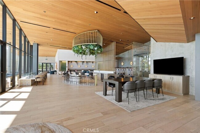 Building Photo - 27553 Sanctuary Ct