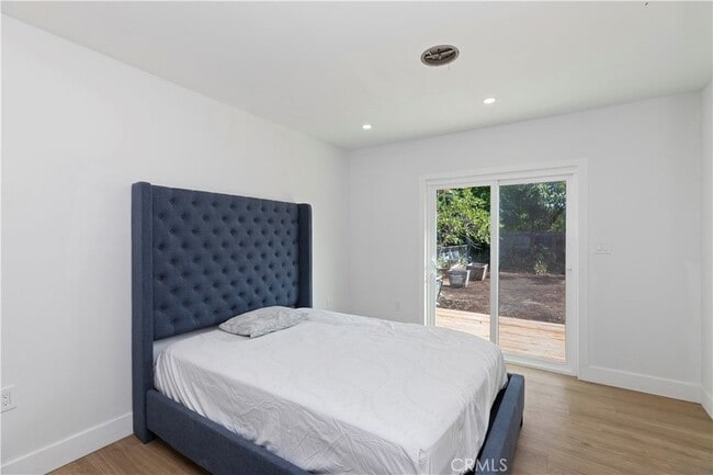 Building Photo - 7830 Casa Blanca St