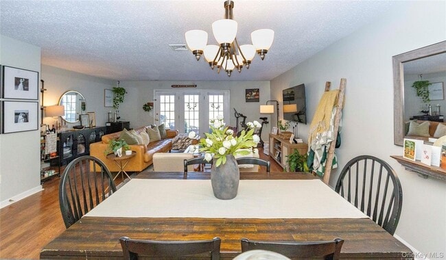 Building Photo - 3 Evergreen Way