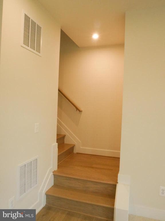 Building Photo - 120 Galaxy Pl